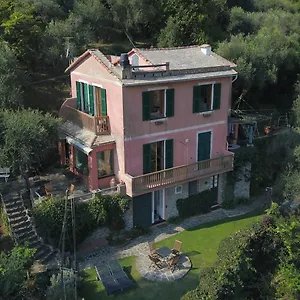 Alojamento de Acomodação e Pequeno-almoço B&B Portofino