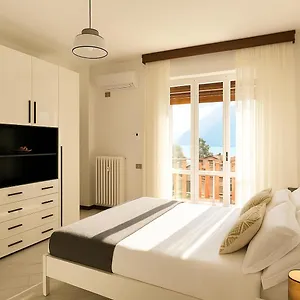 View - Parking Included Apartment Oliveto Lario