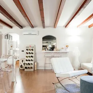 https://moscova-luxury-bb.italymilanhotels.net